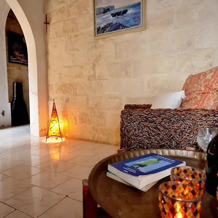 In House - Lovely Old Townhouse Private With En Vendégház Rabat